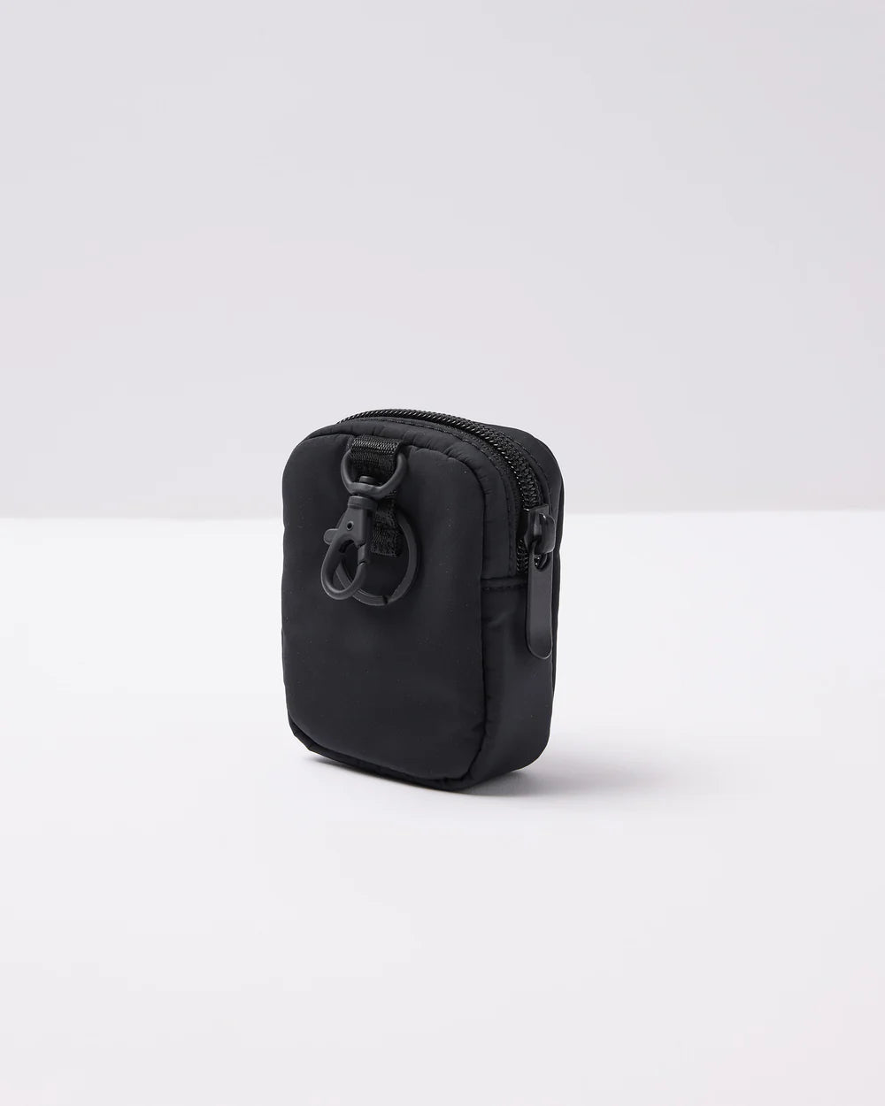 Pursuits Pouch