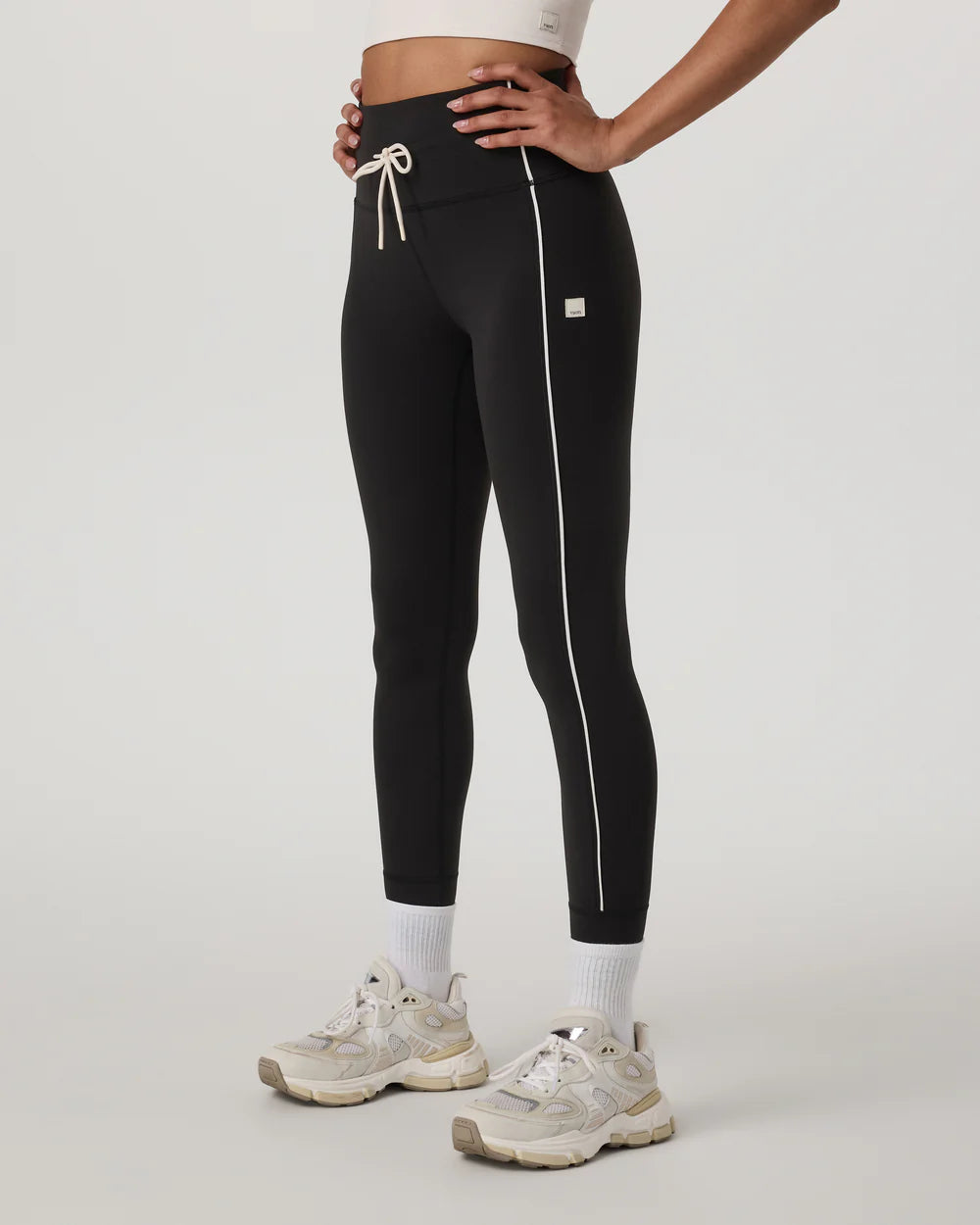 Daily Piped Legging